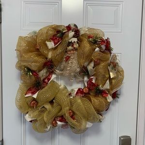New handmade Christmas wreath